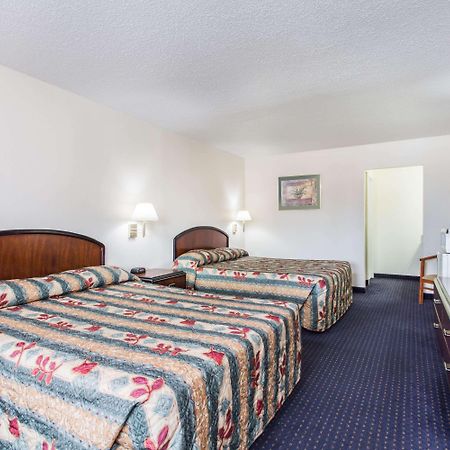 Knights Inn Virginia Beach Lynnhaven Extérieur photo