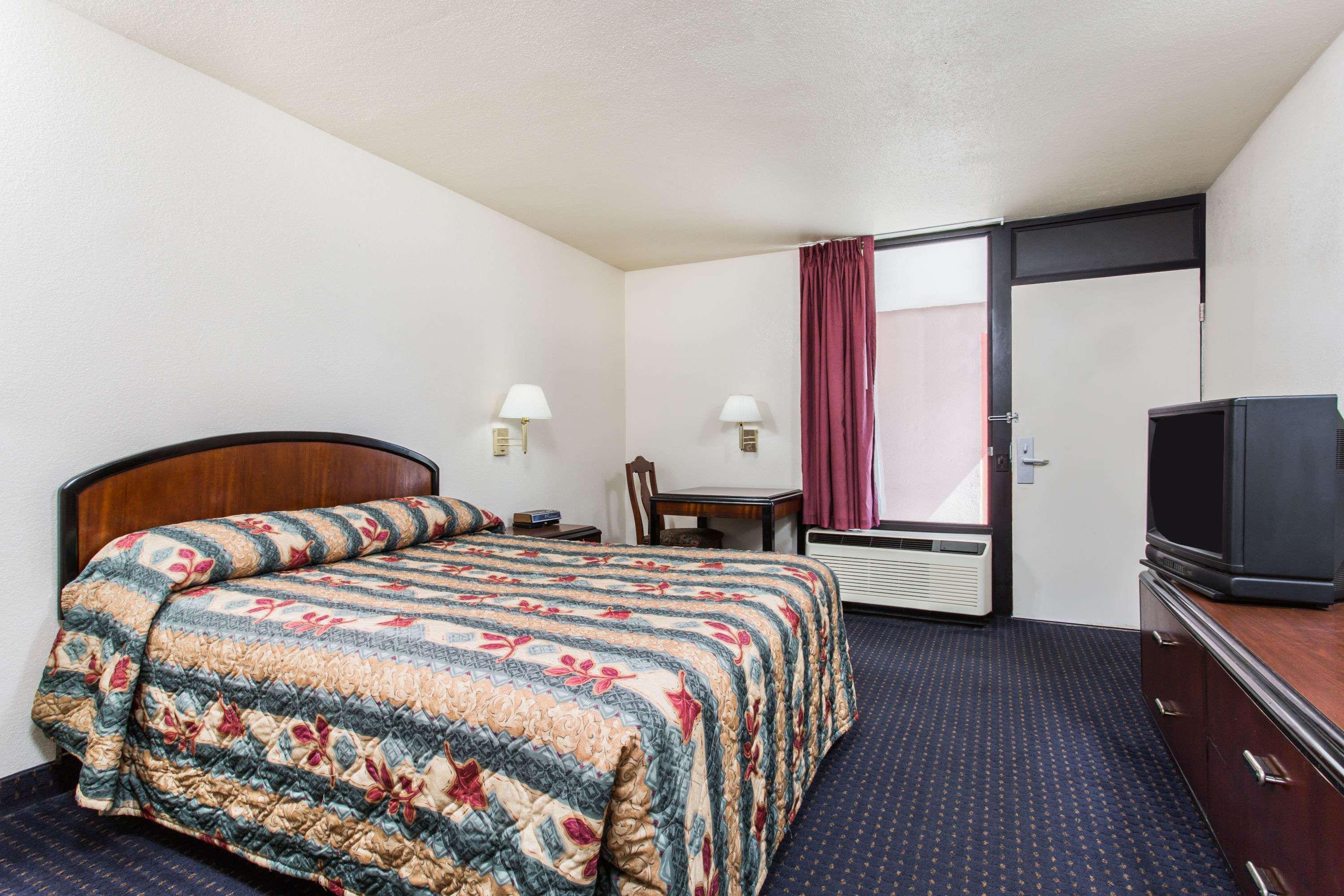 Knights Inn Virginia Beach Lynnhaven Extérieur photo