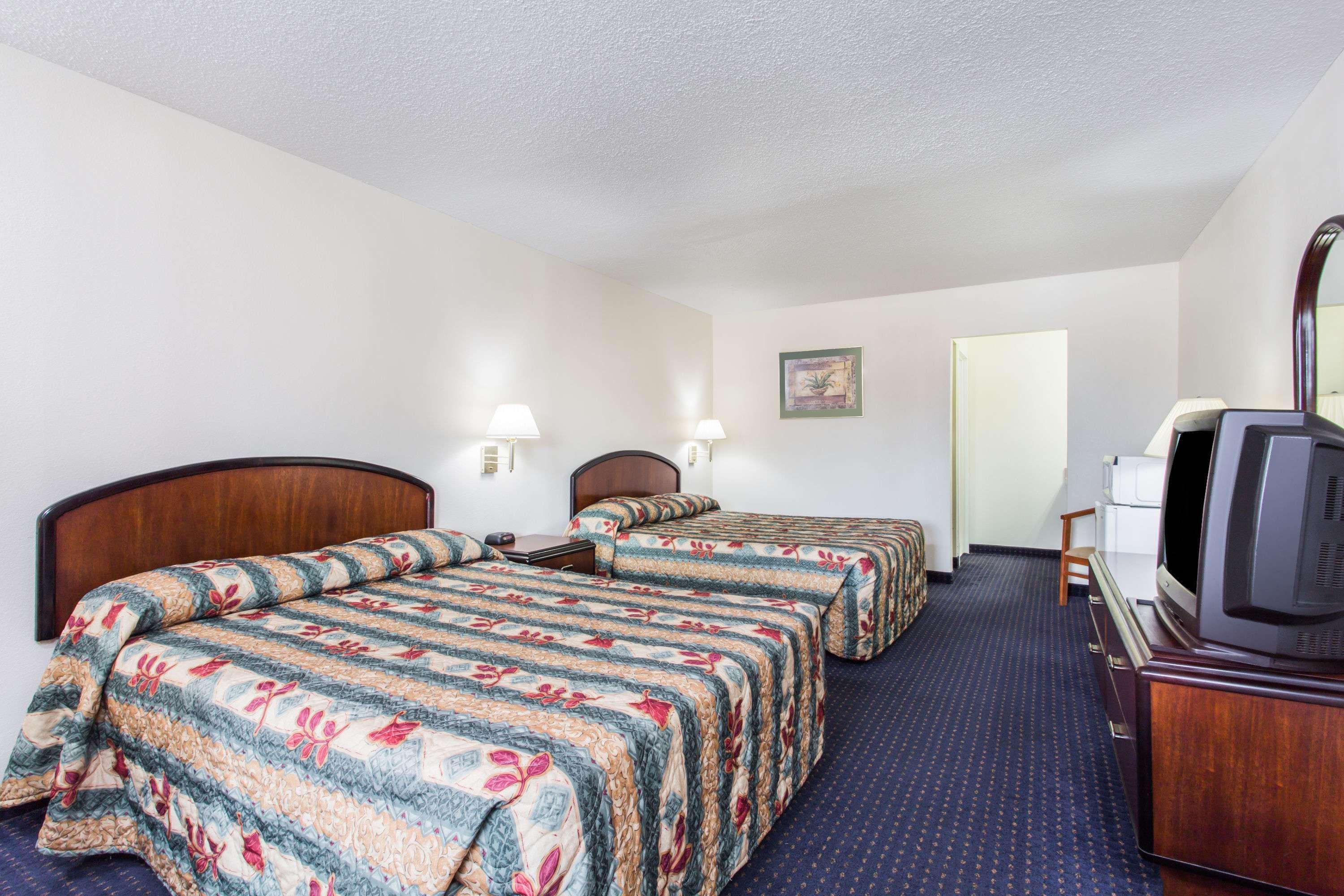 Knights Inn Virginia Beach Lynnhaven Extérieur photo